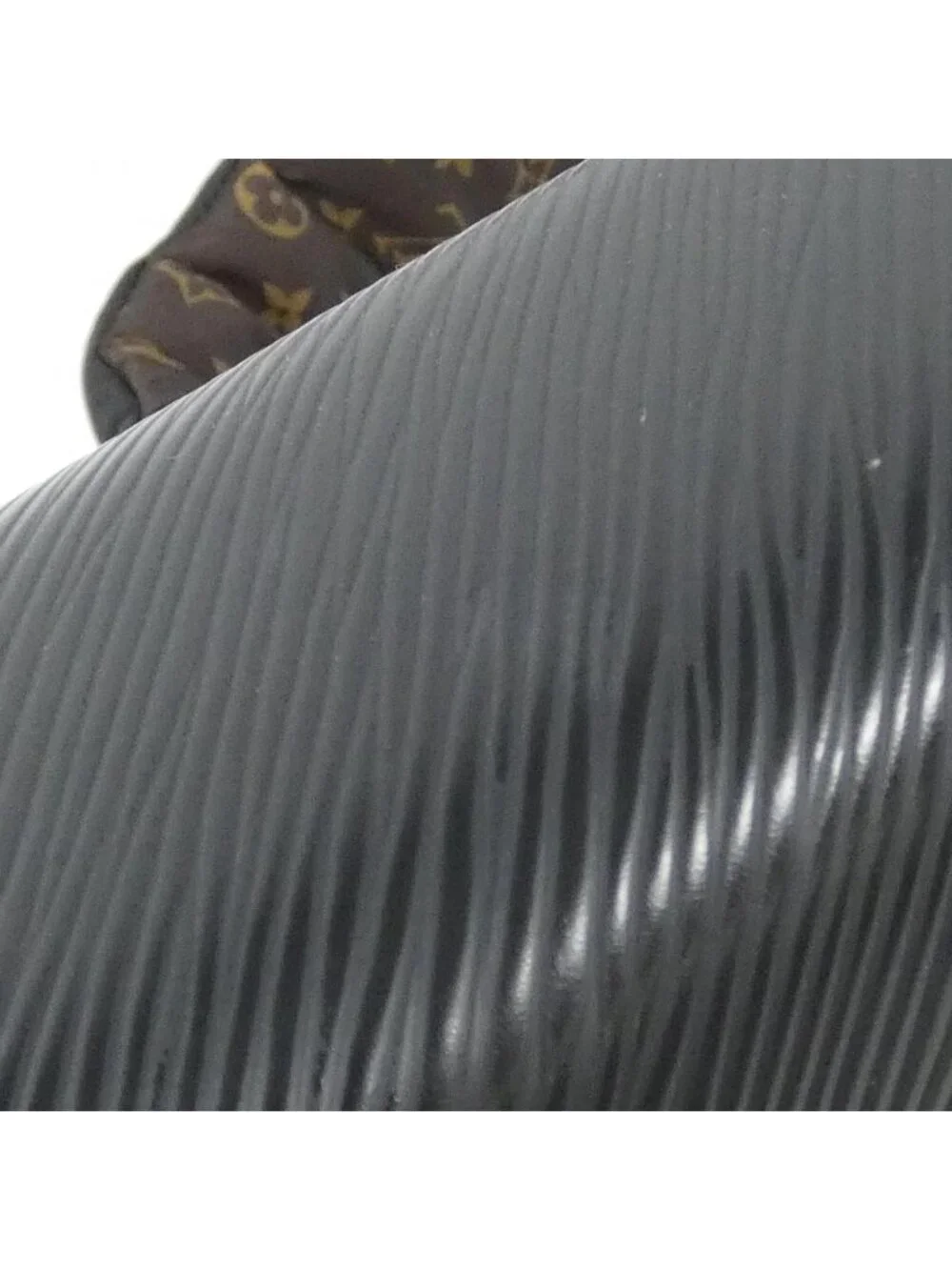 Louis Vuitton Epi Twist MM Shoulder